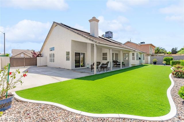 305 Redondo Street, Henderson, NV 89014