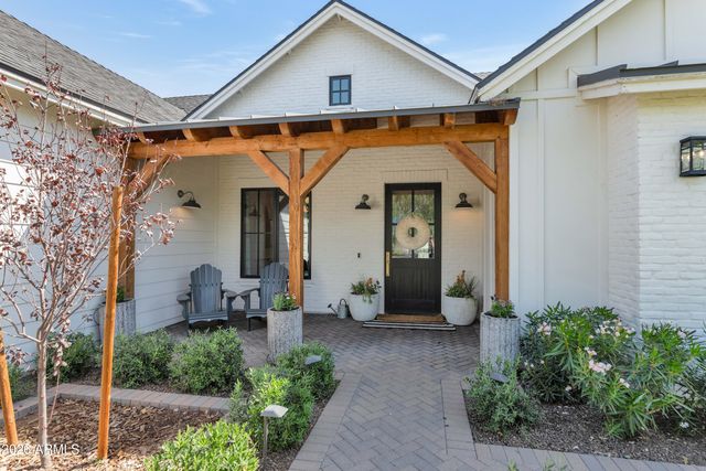 4129 N 47TH Street, Phoenix, AZ 85018