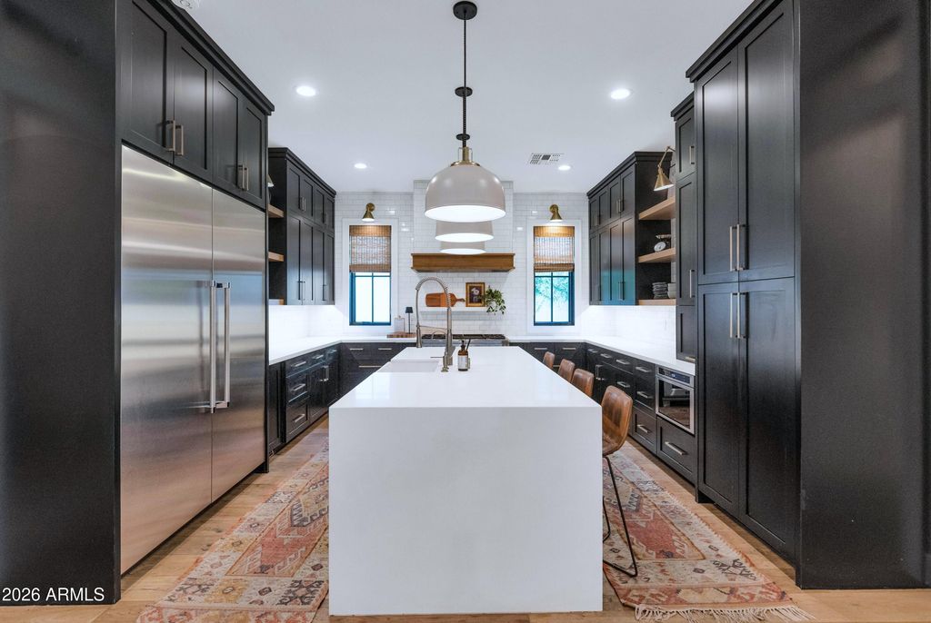 Image 13 of property listing at 4129 N 47TH Street, Phoenix, AZ 85018