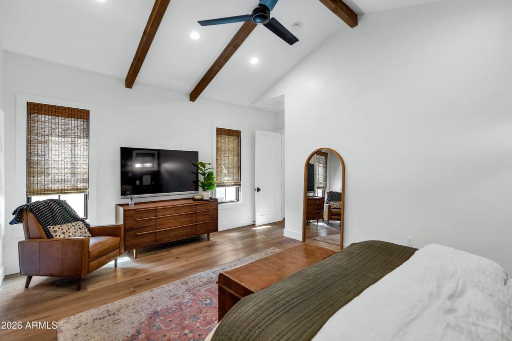 Image 24 of property listing at 4129 N 47TH Street, Phoenix, AZ 85018