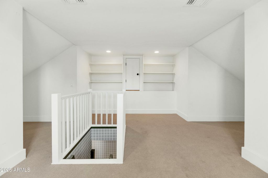 Image 34 of property listing at 4129 N 47TH Street, Phoenix, AZ 85018