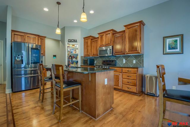 7628 Leawood Street, Papillion, NE 68046