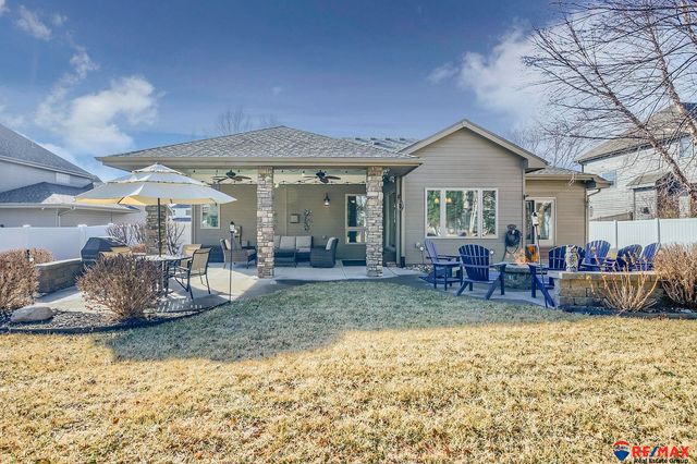 7628 Leawood Street, Papillion, NE 68046