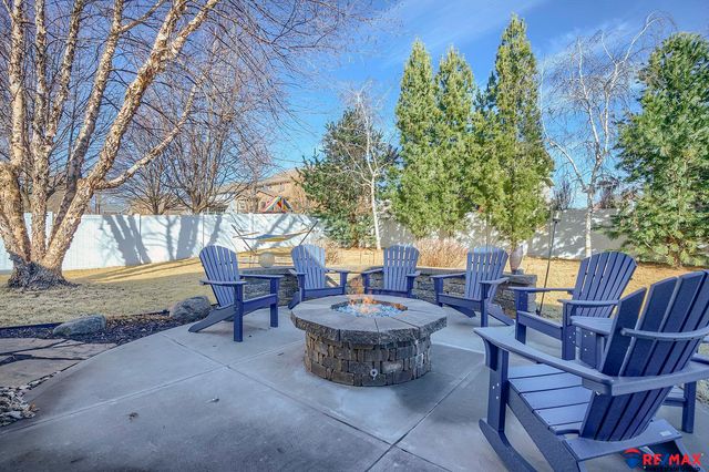 7628 Leawood Street, Papillion, NE 68046