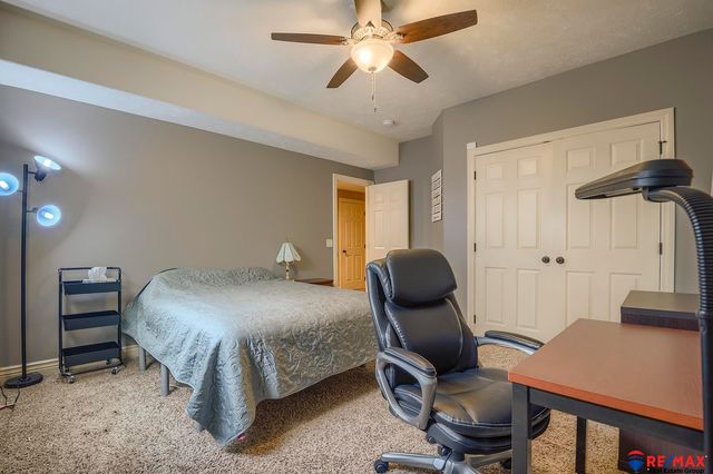 7628 Leawood Street, Papillion, NE 68046