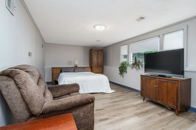18 Ruthellen Road, Hudson, MA 01749
