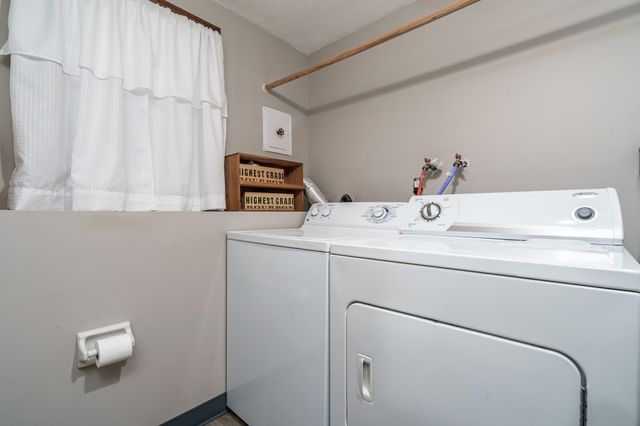 18 Ruthellen Road, Hudson, MA 01749