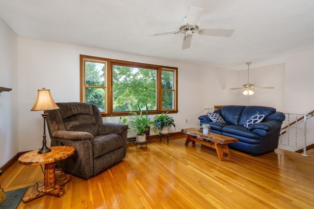 18 Ruthellen Road, Hudson, MA 01749