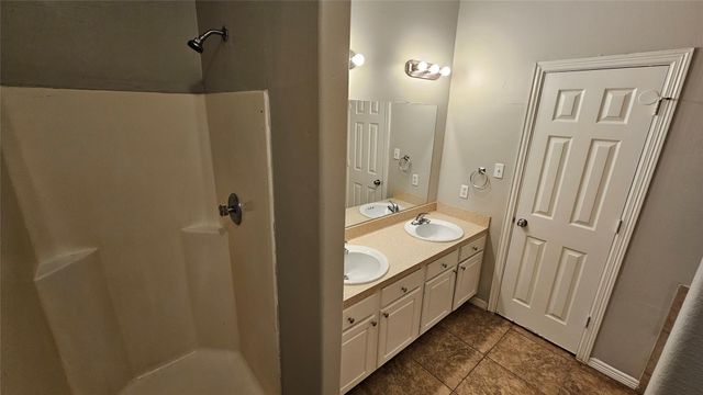 10130 Berrybriar Lane, Tomball, TX 77375