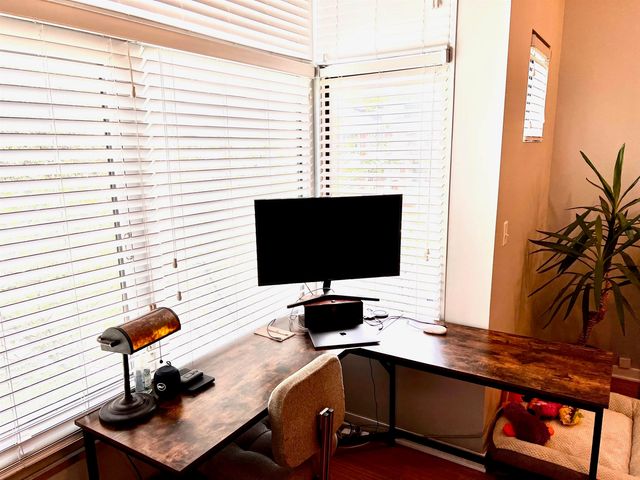 2263 Young Ave Apt 215, Memphis, TN 38104