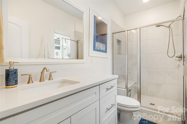 30 Walnut Springs Drive, Asheville, NC 28804