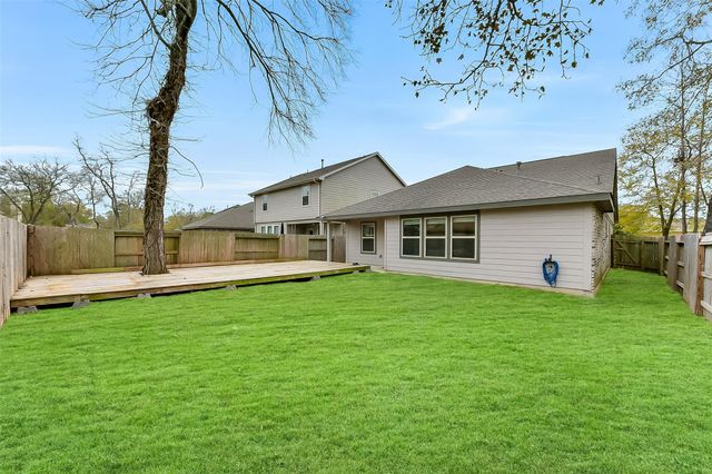 1004 Bulwark Drive, Crosby, TX 77532