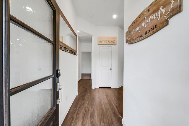 1004 Bulwark Drive, Crosby, TX 77532