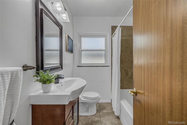 918 Magnolia Street, Denver, CO 80220