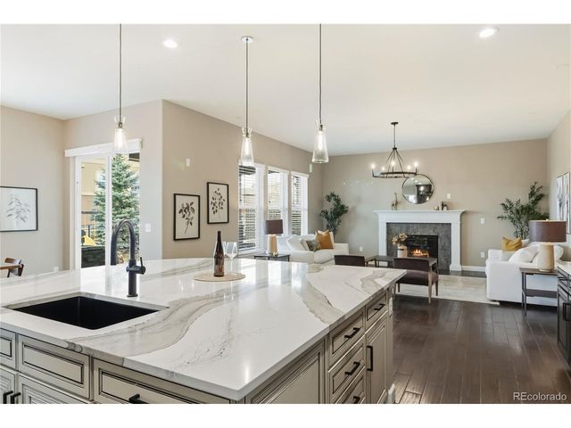 7878 S Valleyhead Way, Aurora, CO 80016