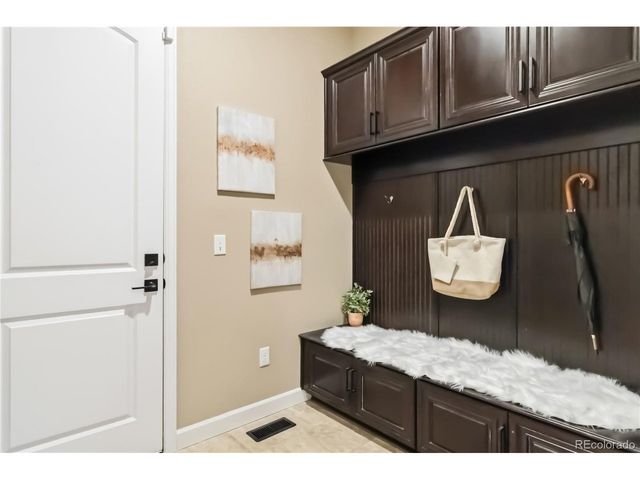 7878 S Valleyhead Way, Aurora, CO 80016