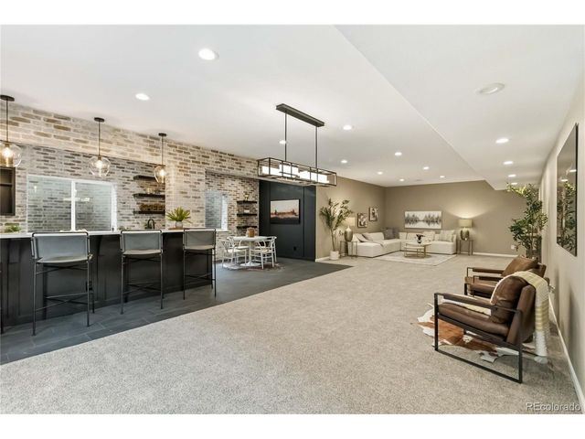 7878 S Valleyhead Way, Aurora, CO 80016