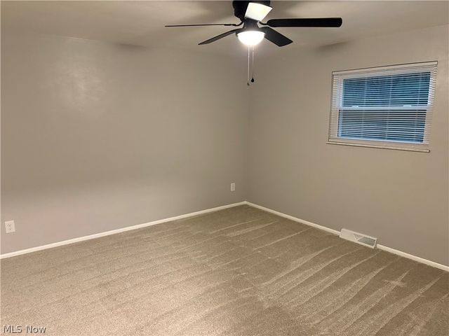 61 Patricia Avenue, Weirton, WV 26062