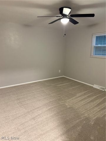 61 Patricia Avenue, Weirton, WV 26062