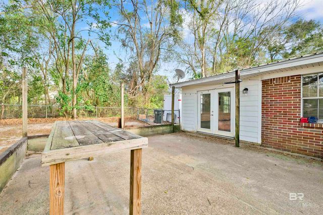 14509 Dogwood Lane, Bay Minette, AL 36507