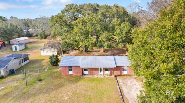 14509 Dogwood Lane, Bay Minette, AL 36507