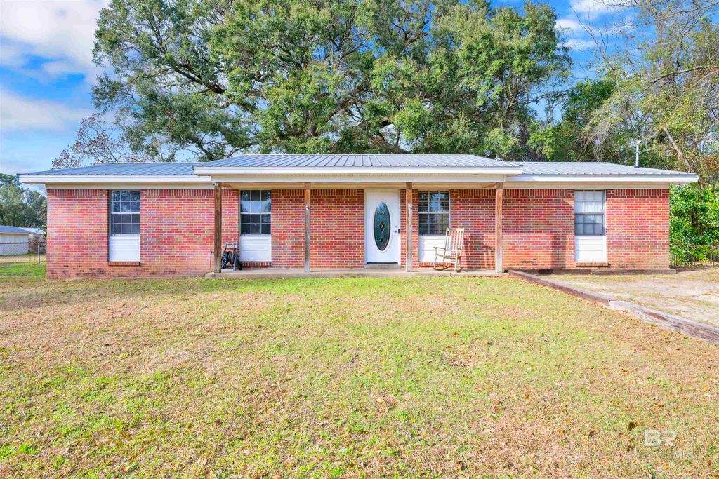 14509 Dogwood Lane, Bay Minette, AL 36507