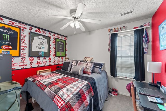 3089 W Wildflower Street, Fayetteville, AR 72704