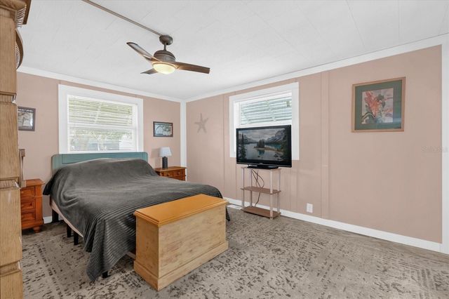 518 PALO VERDE DR, Leesburg, FL 34748