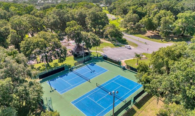 518 PALO VERDE DR, Leesburg, FL 34748