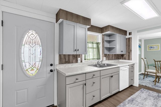 518 PALO VERDE DR, Leesburg, FL 34748