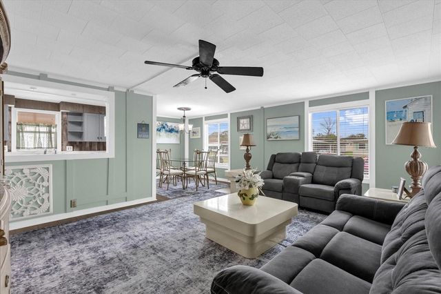 518 PALO VERDE DR, Leesburg, FL 34748