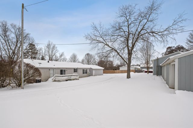 11310 W Bluewater Highway, Lowell, MI 49331