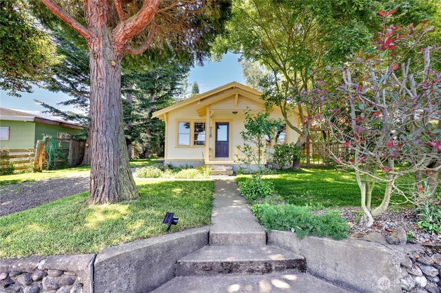 715 Grant Street, Port Townsend, WA 98368