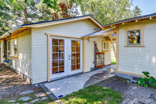 715 Grant Street, Port Townsend, WA 98368