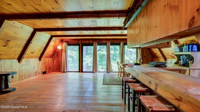 824 County Highway 106, Mayfield, NY 12010