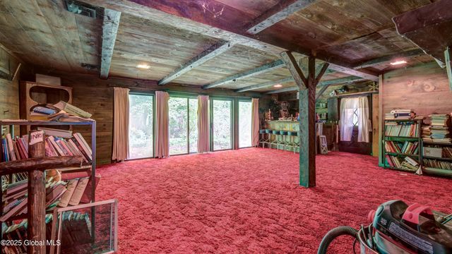 824 County Highway 106, Mayfield, NY 12010