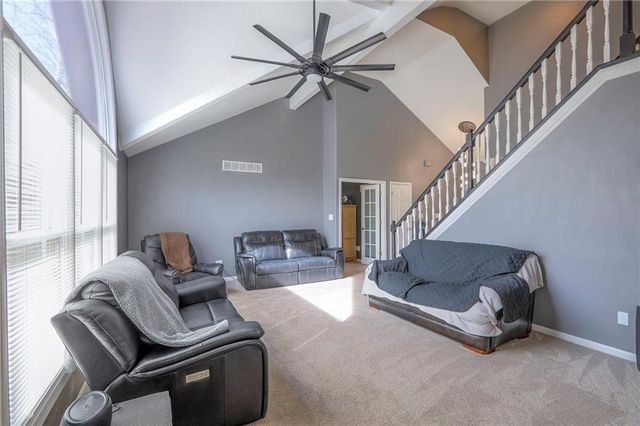 3336 S COCHISE Avenue, Independence, MO 64057