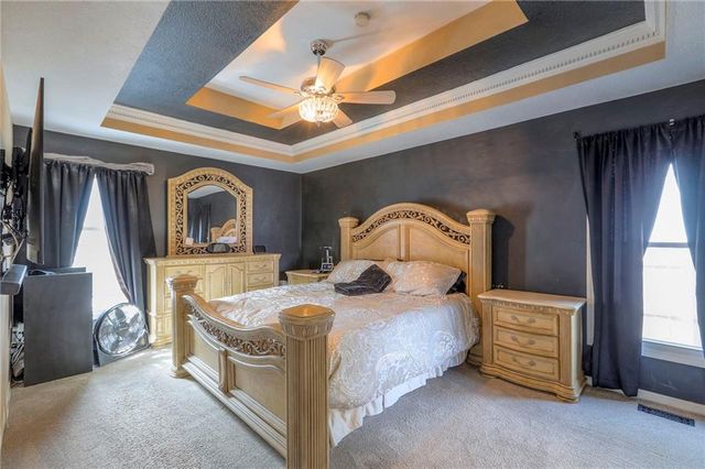 3336 S COCHISE Avenue, Independence, MO 64057