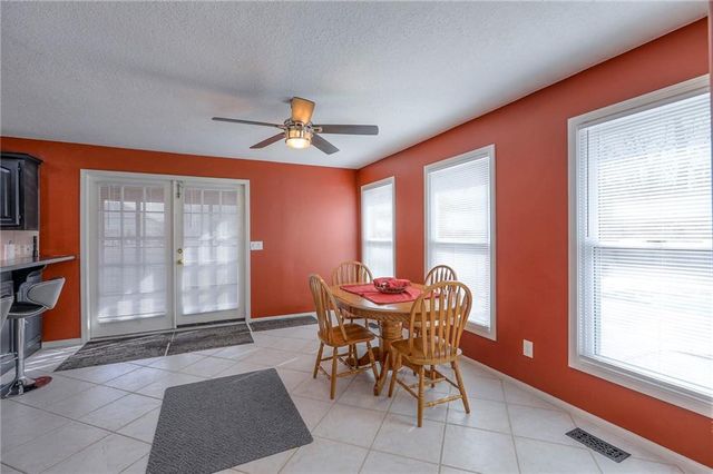 3336 S COCHISE Avenue, Independence, MO 64057