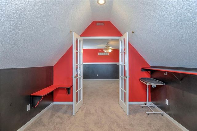 3336 S COCHISE Avenue, Independence, MO 64057