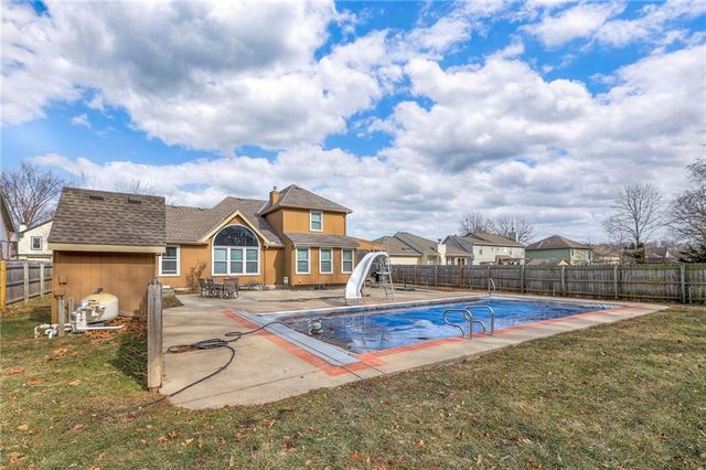 3336 S COCHISE Avenue, Independence, MO 64057