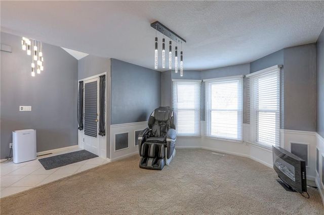 3336 S COCHISE Avenue, Independence, MO 64057