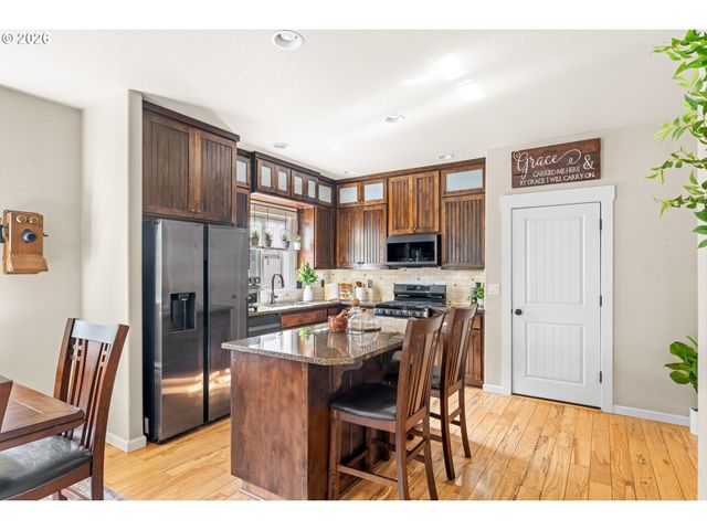 2294 Sw 184TH Ter, Beaverton, OR 97003