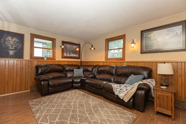 1919 BROOKFIELD DRIVE, Neenah, WI 54956