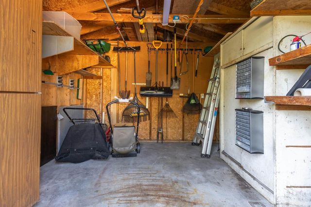 1919 BROOKFIELD DRIVE, Neenah, WI 54956