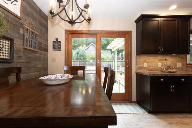 1919 BROOKFIELD DRIVE, Neenah, WI 54956
