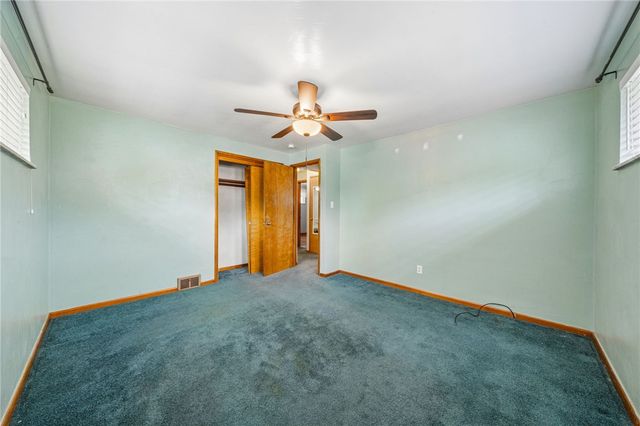 1904 Ohio Ave, White Oak, PA 15131