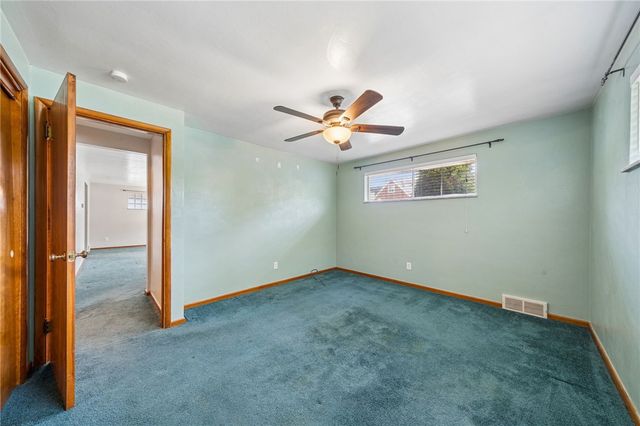 1904 Ohio Ave, White Oak, PA 15131