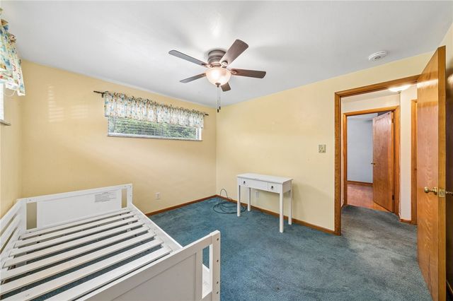 1904 Ohio Ave, White Oak, PA 15131