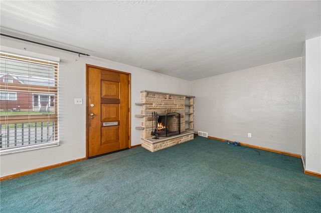 1904 Ohio Ave, White Oak, PA 15131